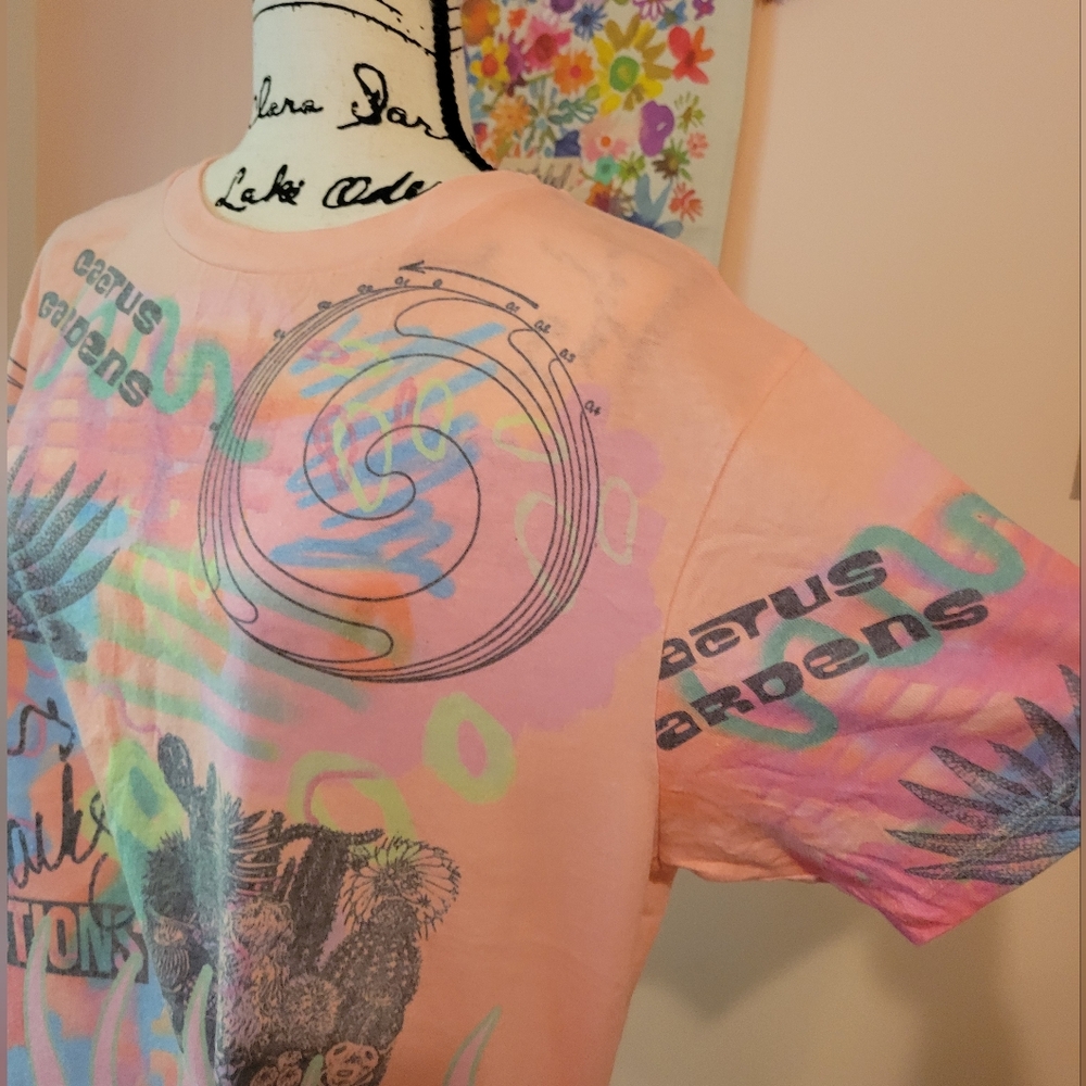 Urban Outfitters Cactus Gardens Flame Soft Tee, Pink, Orange, Boxy, NWOT, Large - Picture 7 of 14